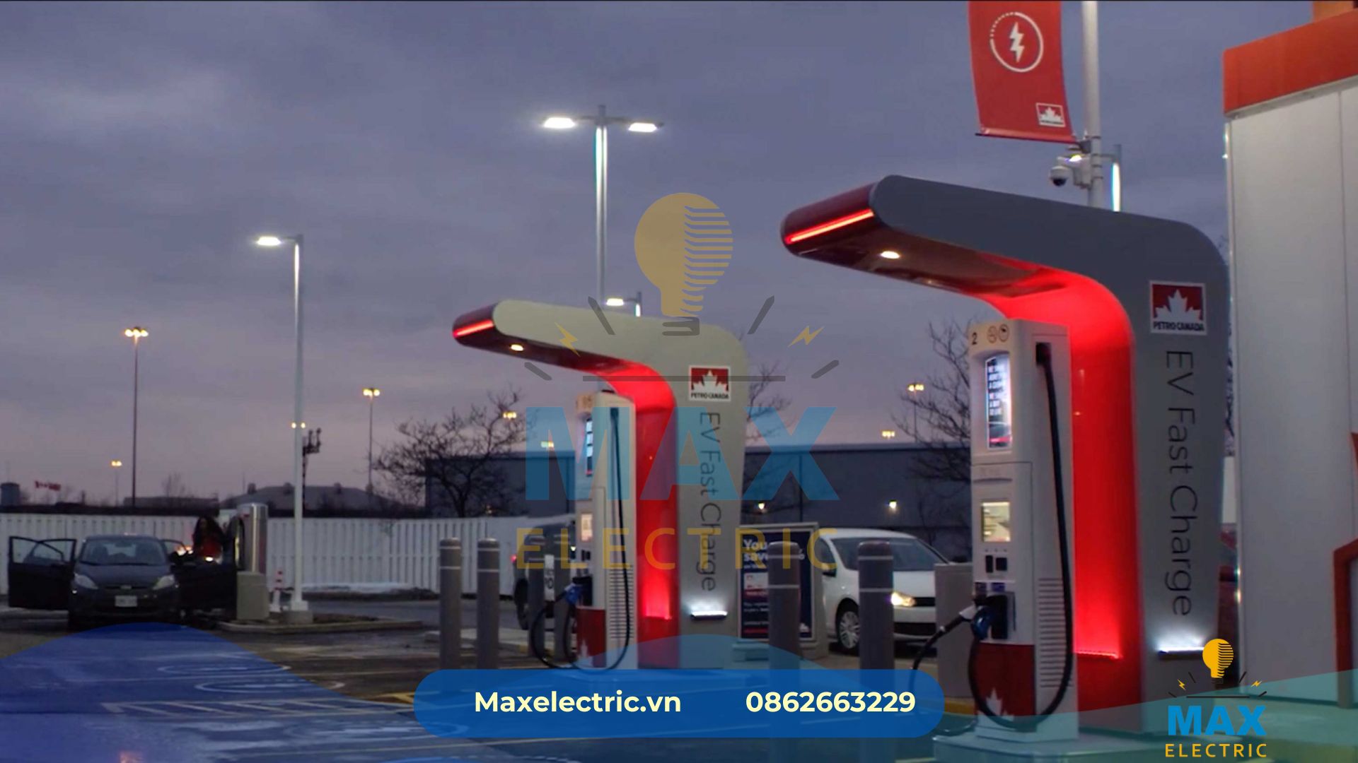 Ứng dụng thực tiễn của tủ điện AC trong hạ tầng xe điện Ứng dụng thực tiễn của tủ điện AC trong hạ tầng xe điện