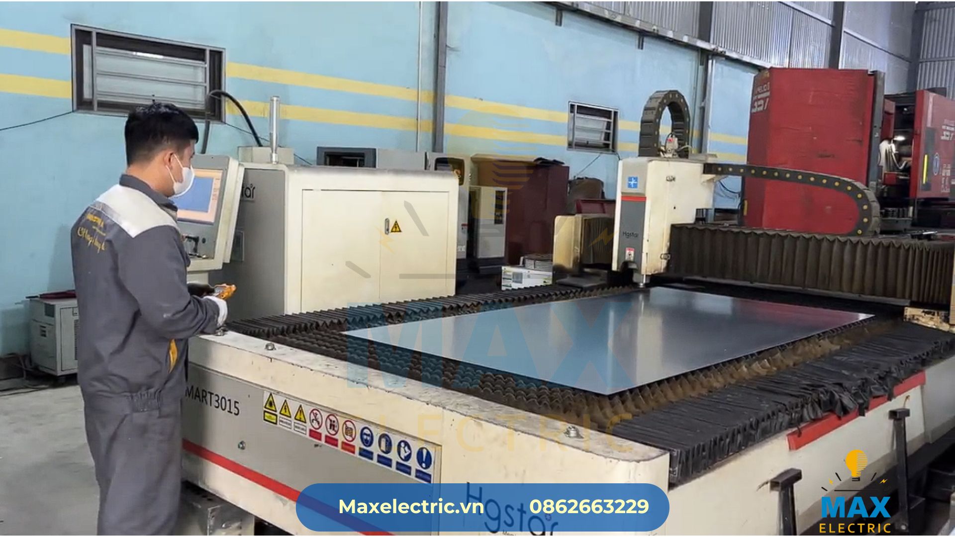 Sự Khác Biệt Giữa Đột Dập CNC Và Đột Thủ Công