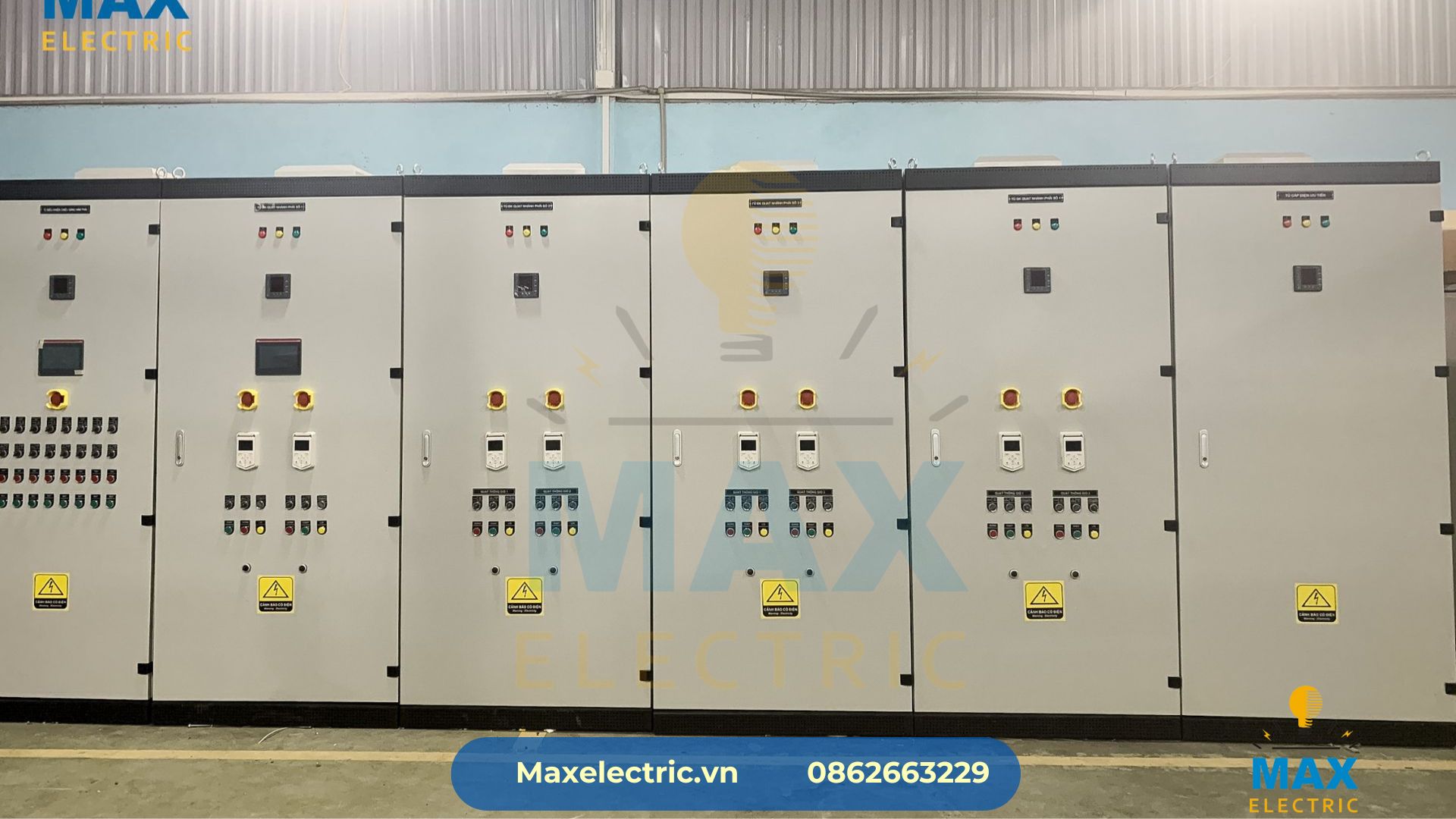 Tủ Điều Khiển Động Cơ Tủ Điều Khiển Động Cơ